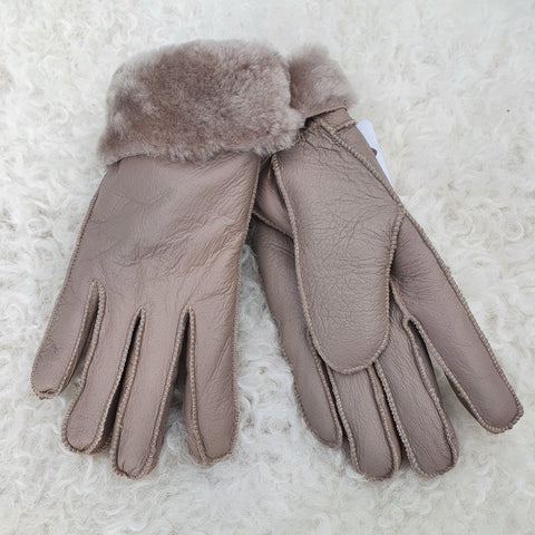 Ötujjas, nappásított, kézműves, női irha kesztyű