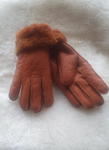 Ötujjas, nappásított, kézműves, női irha kesztyű