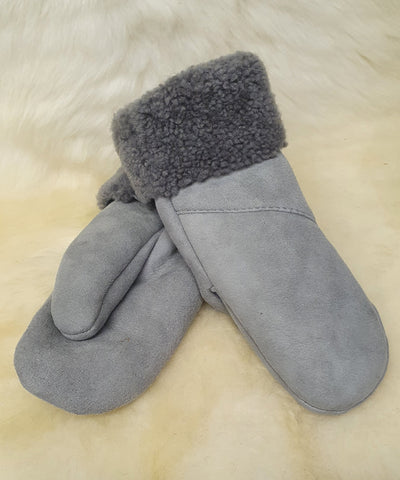 Egyujjas, kézműves, kékesszürke színű női irha kesztyű