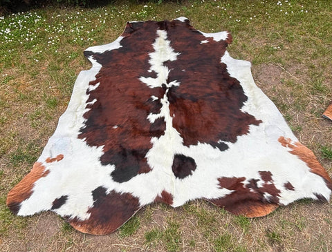 Tricolor mintázatú dekoratív bőr /marhabőr/