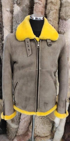 Drapp-sárga színű belső , kézműves férfi irha pilóta dzseki